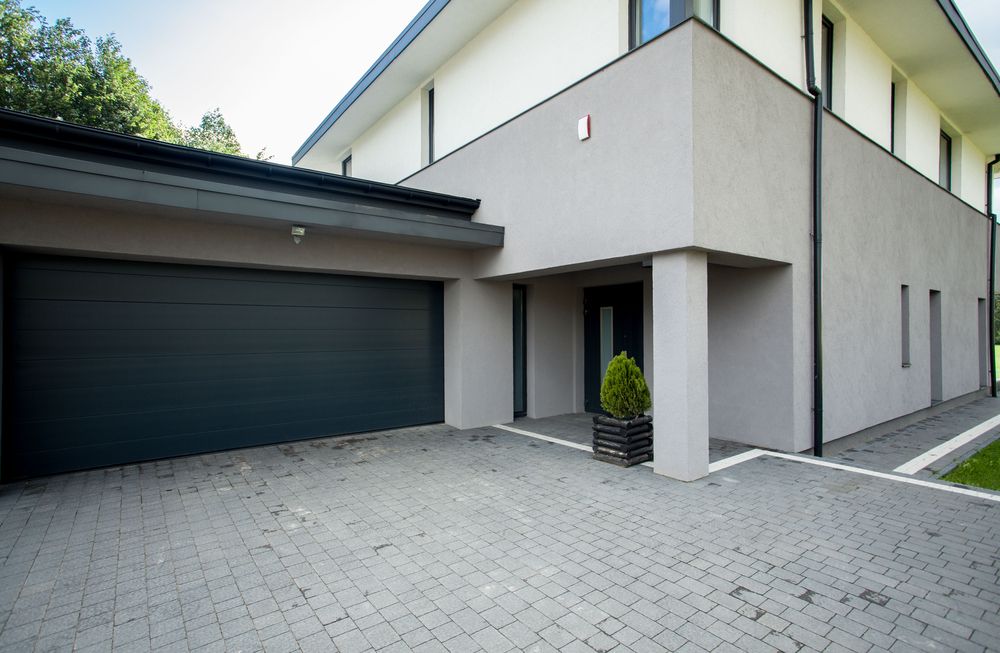 Garage Door Maintenance — Professional Garage Door Service