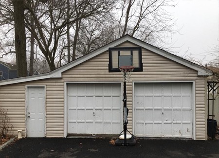 professional garage door service before 5
